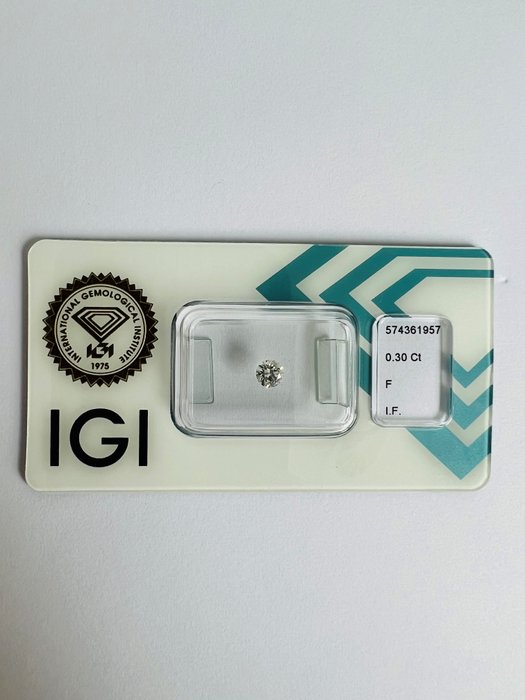 1 pcs Diamant  (Naturlig)  - 0.30 ct - F - IF - Det internasjonale gemologiske institutt (IGI)