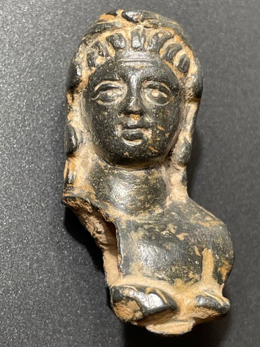 Ókori római Bronz Héraklész (Herkules) mellszobra, aki (nemeai) oroszlánfejet visel. Osztrák kiviteli engedéllyel.
