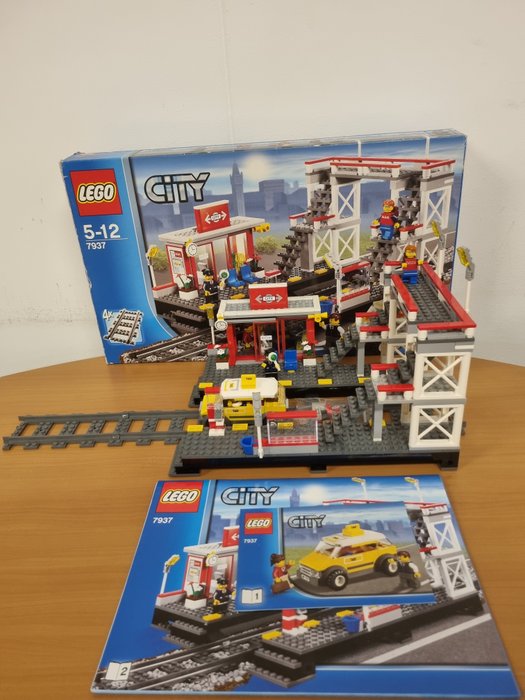 Lego - Tog - 7937 - Train Station - 2010-2020