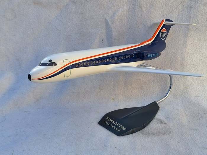 IMC Modelworks - 模型飛機 - 福克獎學金 F28 Mk 4000
