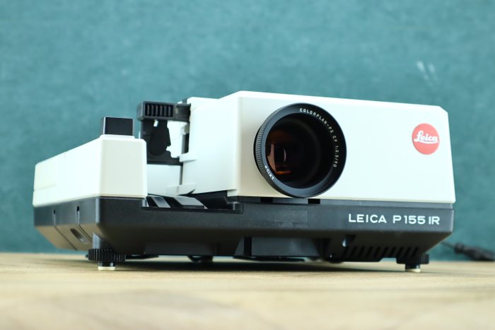 Leica P155 IR | Colorplan-P2 CF 1:2.5/90mm | 投影機