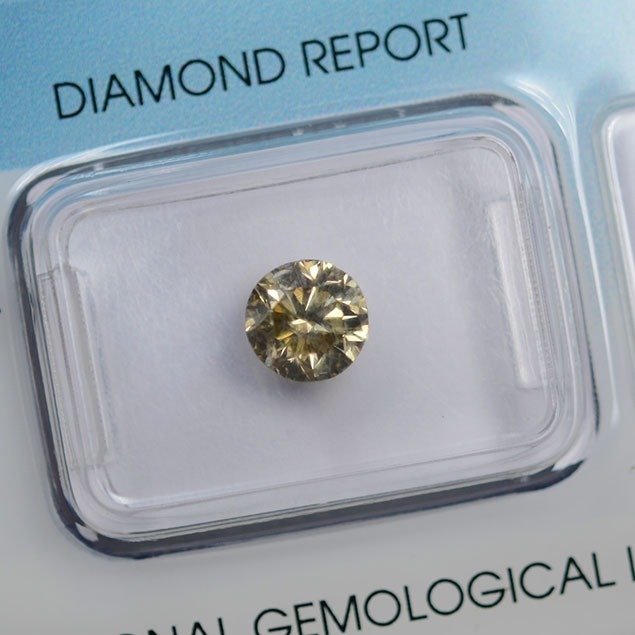 Diamond - 1.18 ct - Round - fancy light yellowish brown - SI2