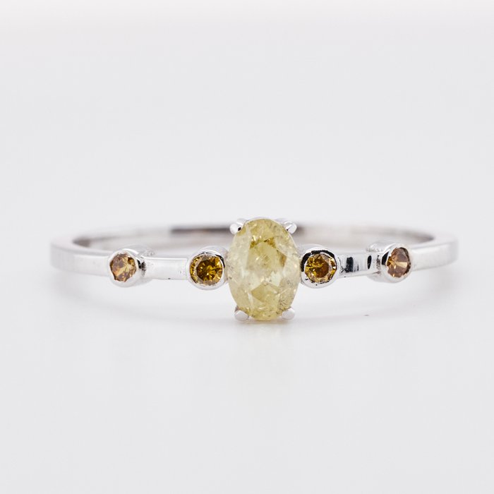 No Reserve Price - 0.38 tcw - Fancy Light Yellow - 14 kt Weißgold - Ring Diamant