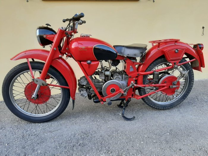 Moto Guzzi - Airone Turismo - 250 cc - 1955