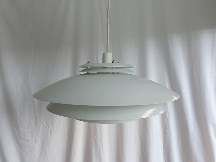 Form-Light - Lampe à suspendre - Acier