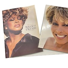 Tina Turner – Album, Book – 1996 – Handgesigneerd