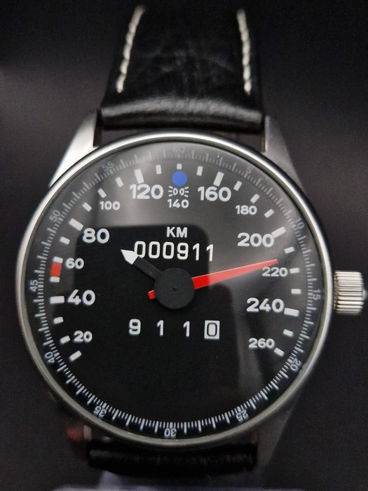 Watch - Porsche - Porsche 911 speedometer watch