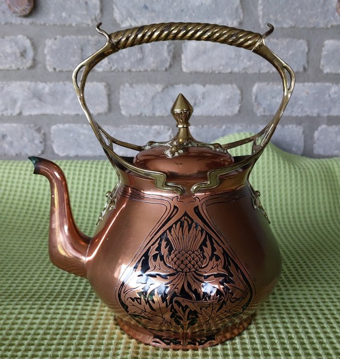 Carl Deffner Carl Deffner - Tea pot - Copper