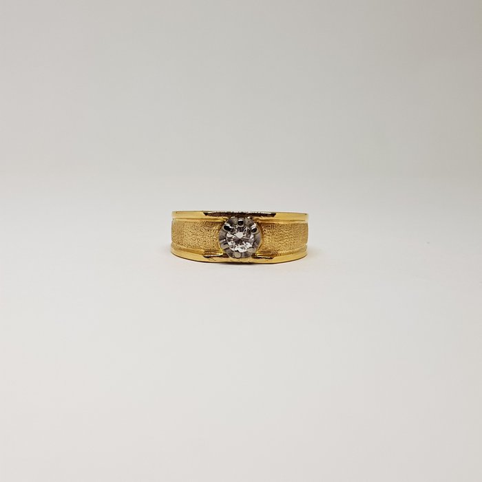 Inel Aur galben Diamant  (Natural) 