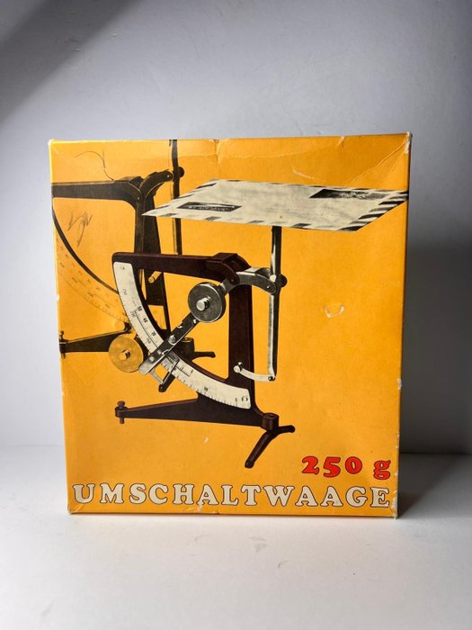 UMSCHALTWAAGE - Balanza o báscula (1) -  Báscula de letras vintage balence 250 gr, con la caja original - Hierro (fundido/forjado)