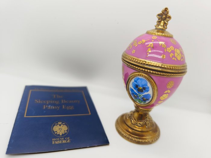 Fabergé egg - Porcelain