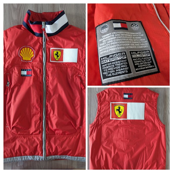 Ferrari - Formula – 1 - 2001 - Csapat viselet