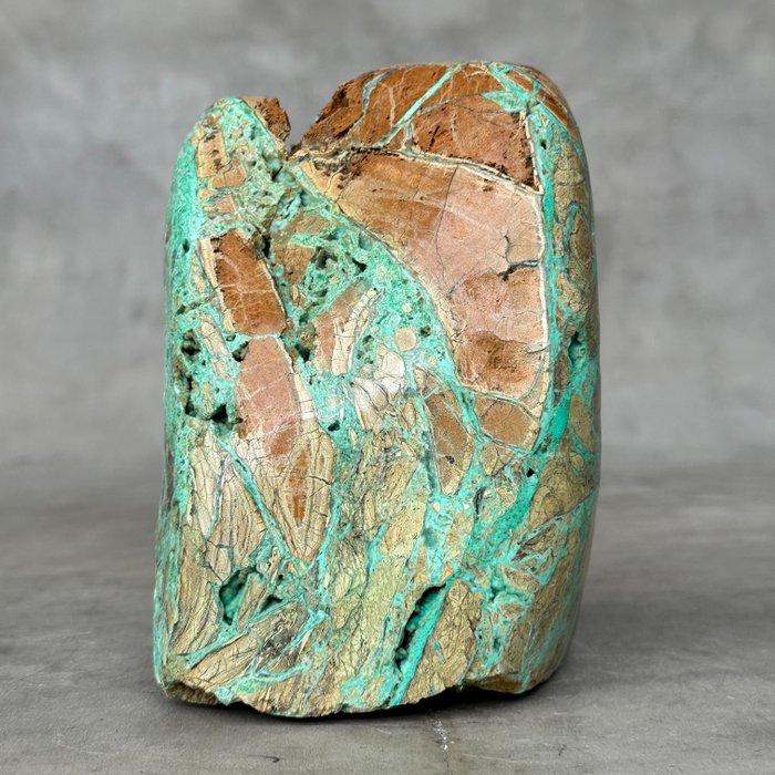 INGEN RESERVEPRIS - Full polert grønn Smithsonite Freeform - Friform - Høyde: 15 cm - Bredde: 9 cm- 2100 g