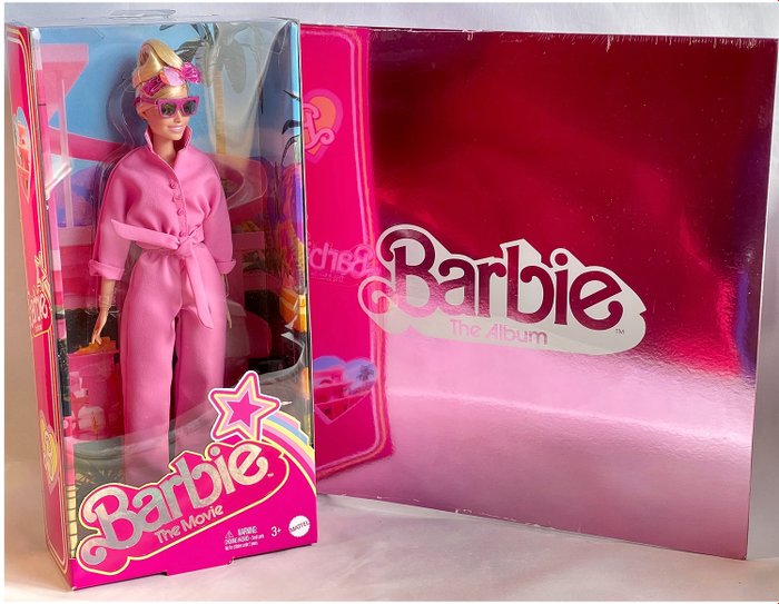 Mattel  - 芭比娃娃 Pink Power Jumpsuit and Barbie The Album Official Vinyl Movie Soundtrack - 2020+