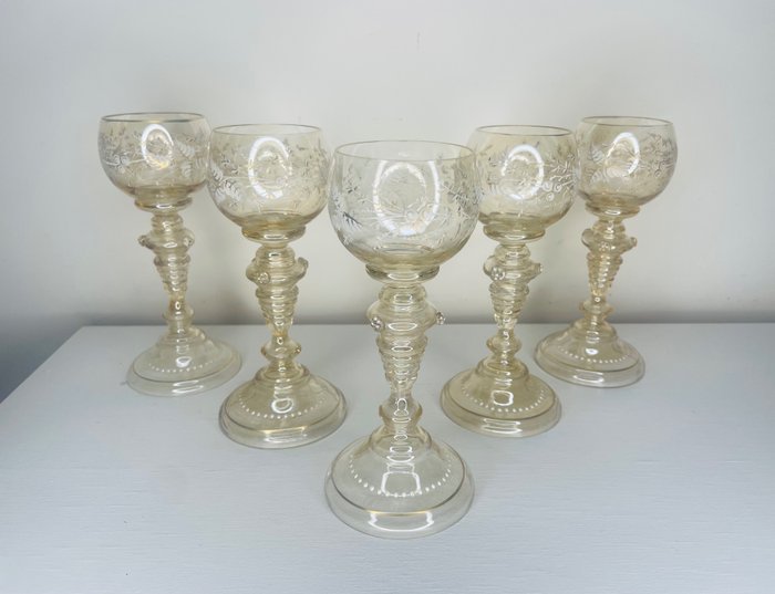 Fritz Heckert, Verrerie Petersdorf - Wine glass (5) - Roemer Crystal floral decoration - Crystal