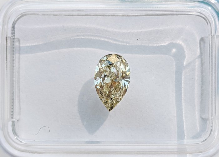 鑽石 - 0.51 ct - 梨形 - M(微黃色、但仍擁有光芒和耀彩，) - SI2, No Reserve Price