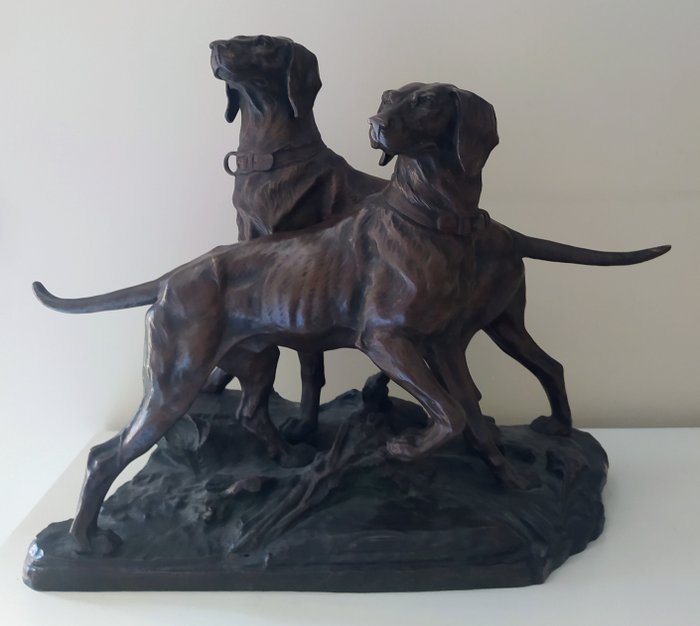 Édouard Drouot (1859-1945) - 雕刻, Pareja de perros de caza - 40 cm - 銅（生綠銹）