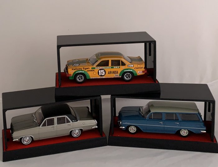 Trax 1:43 - 3 - Modellbil - Holden HR Premier Sedan (1966); Holden EJ Special Station Sedan (1962); Holden Torana L34
