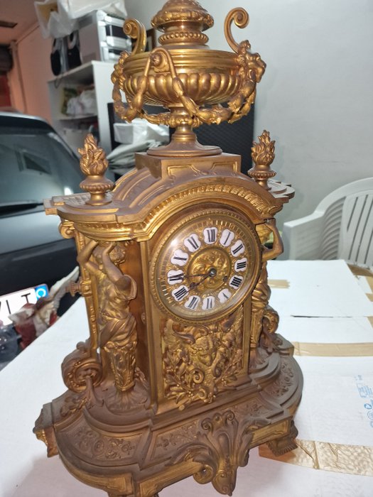 壁炉架时钟 - 镀金青铜 - 1860-1870