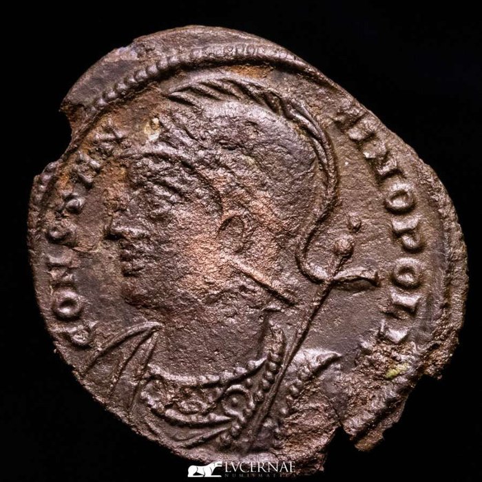 Cesarstwo Rzymskie. Constantine I (AD 306-337). 1/2 Follis minted under Constantine I (AD 336) in Arles mint. CONSTANTINOPOLIS.  (Bez ceny minimalnej
)