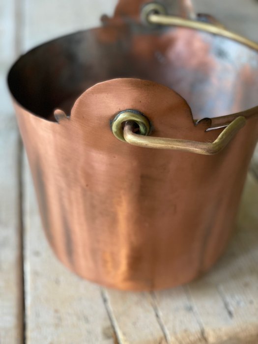 Cooking pot (1) - Brass, Copper, Iron (cast/wrought)