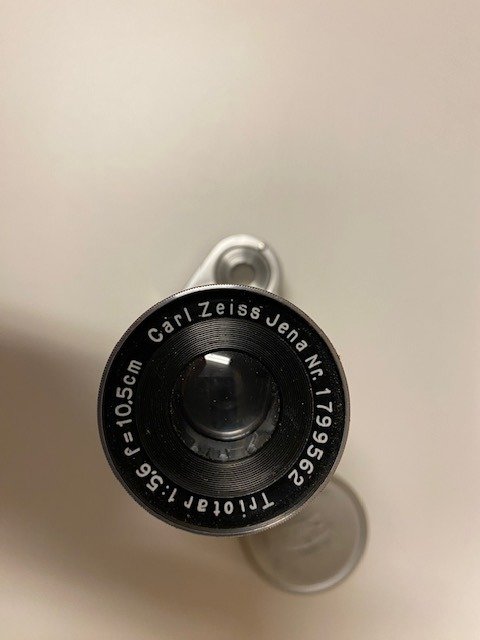 Carl Zeiss Jena Triotar 1:5.6 f=10,5 cm 相機鏡頭