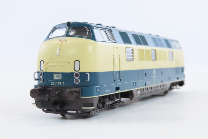 Piko H0 - 52604 - Locomotive diesel (1) - BR 221, numérique/son complet - DB