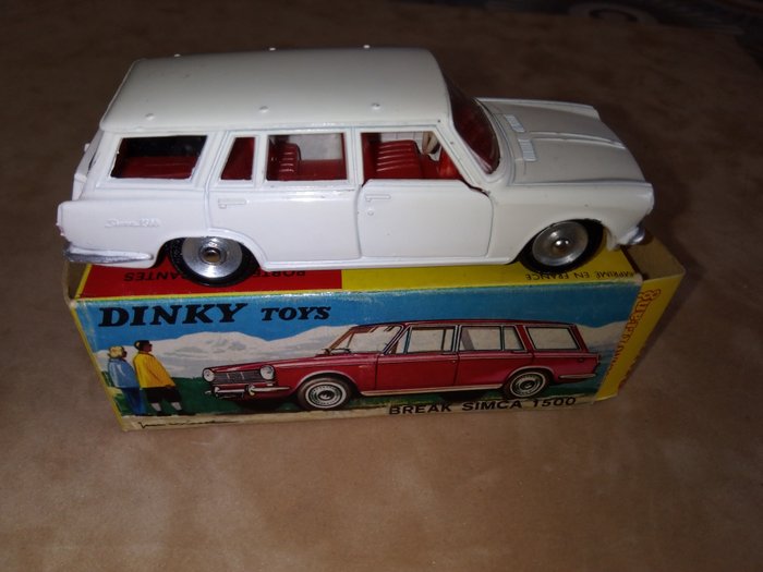 Dinky Toys 1:43 - 1 - Voiture miniature - ref. 507 Break Simca 1500 Portes Ouvrantes