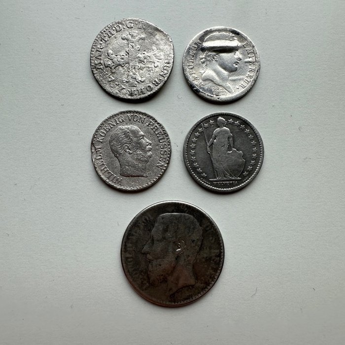 Europe. Lot de 5 monnaies en argent. 1751 à 1886
