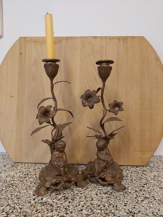 Kerzenhalter - (2) - Bronze