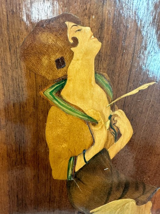板 - 镶嵌细工 — 凳子上的女人与天使 - 木