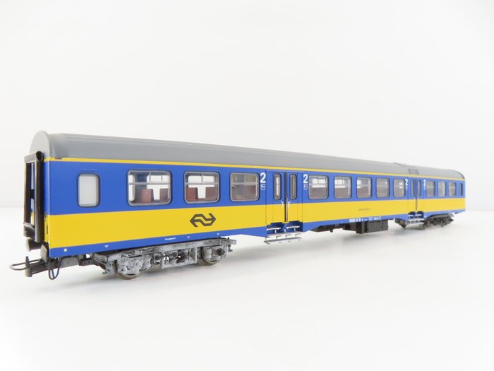 Artitec H0 - 20.158.02 - Modellbahn-Personenwagen (1) - Wagen „Plan W“ in Intercity-Farben - NS