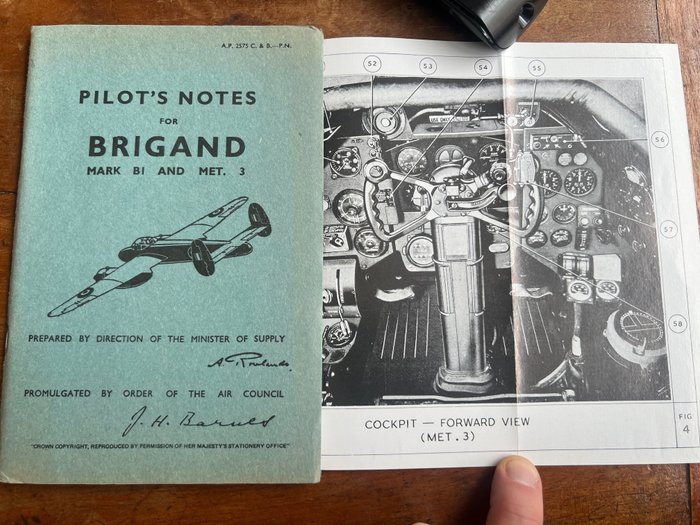 United Kingdom - RAF Royal Air Force Flying Handbook Bristol Brigand dive bomber - Pilot Training Manual - Airforce - 1949