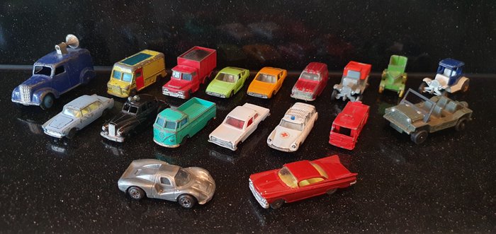 Dinky Toys, Husky, Efsi, Lone-Star, Mini Jet, Politoys, Budgie Models, etc Different Scales - 18 - Modellbil - 18x Models - Olika modeller från 1950-talet till 1980-talet