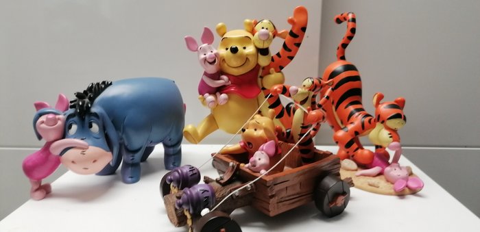 雕像 - Winnie the pooh and his friends -  (4) - 聚/树脂