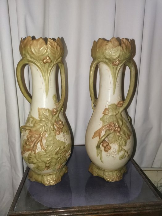 Royal Dux Porzellan-Manufaktur - niet bekend - 花瓶 (2) -  雙耳瓶  - 瓷器, 陶瓷