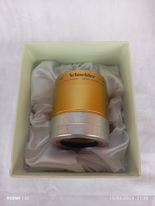Schneider Cinelux Ultra 2/115  mm Adaptor lentile