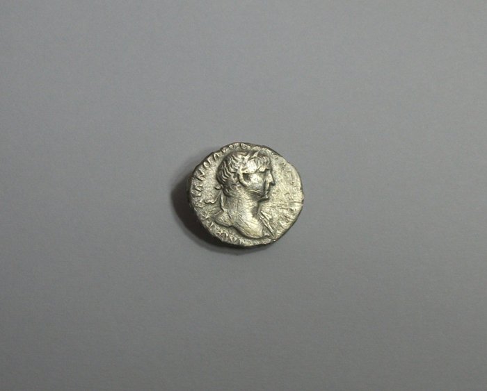 Romeinse Rijk. Trajan (98-117 n.Chr.). Denarius Rome - Victoire