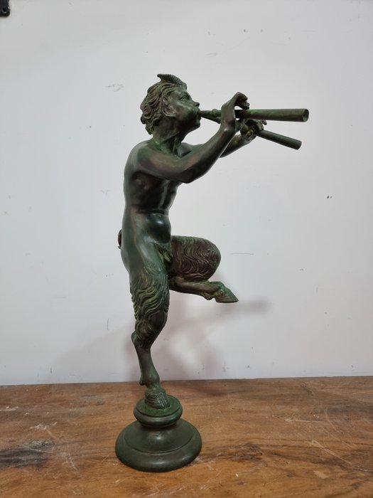 雕塑, Dio Pan (piffero) - 41 cm - 黄铜色