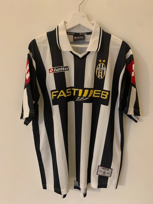 Juventus - Championnat d'Italie de Football - 2001 - Maillot de foot