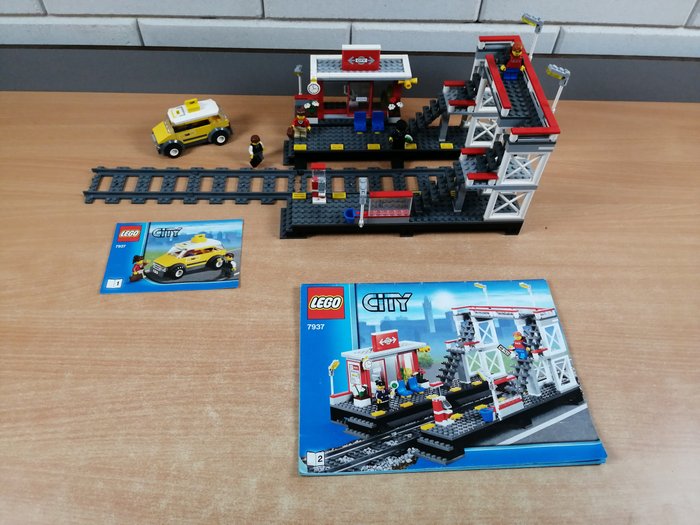 Lego - City - 7937 - Train Station - 2000-2010
