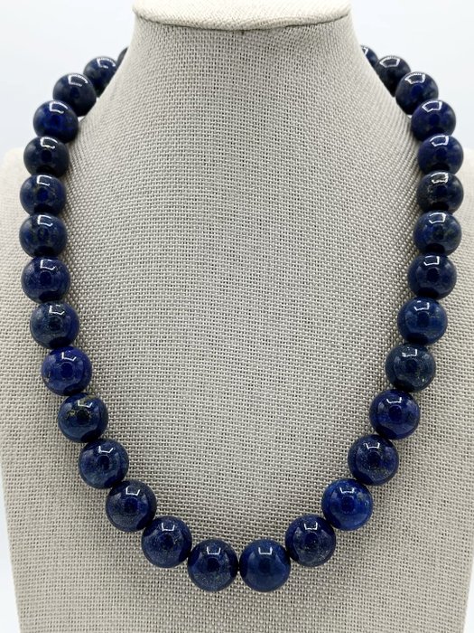 Ingen mindstepris - Halskæde Hvidguld Lapis lazuli 