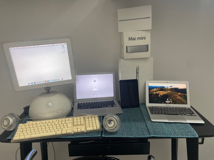 Apple - Laptop - collection - Mac Mini, iMac G4