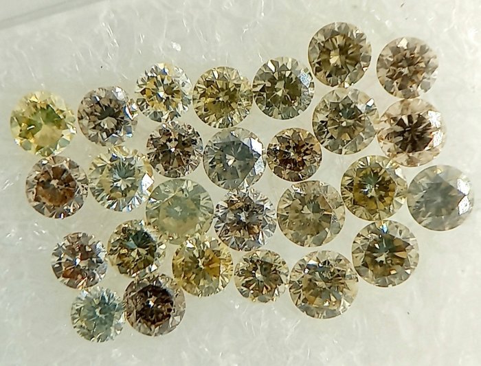 27 pcs Diamanten - 1.14 ct - Brillant - schickes graugelbes Grün - I2, VS1, No reserve!