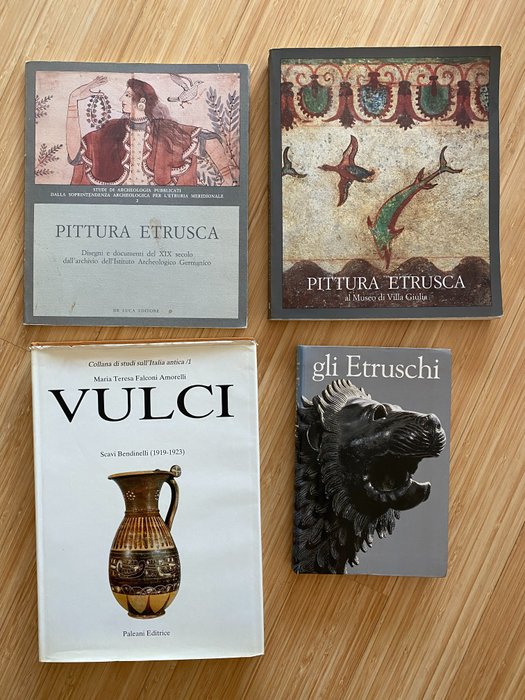 Lot with 4 books on Etruscan Art - Pittura Etrusca / Gli Etruschi / Vulci. Scavi Bandinelli / Pittura Etrusca al museo di Villa - 1983-1992