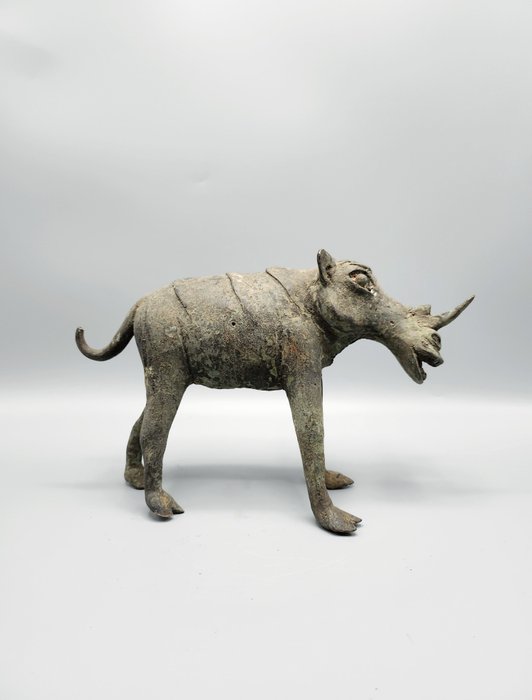 Rinoceronte - fon - Benín