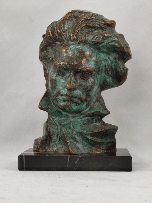 Pierre le Faguays - Max le Verrier - 雕刻, Beethoven - 20 cm - 青銅色