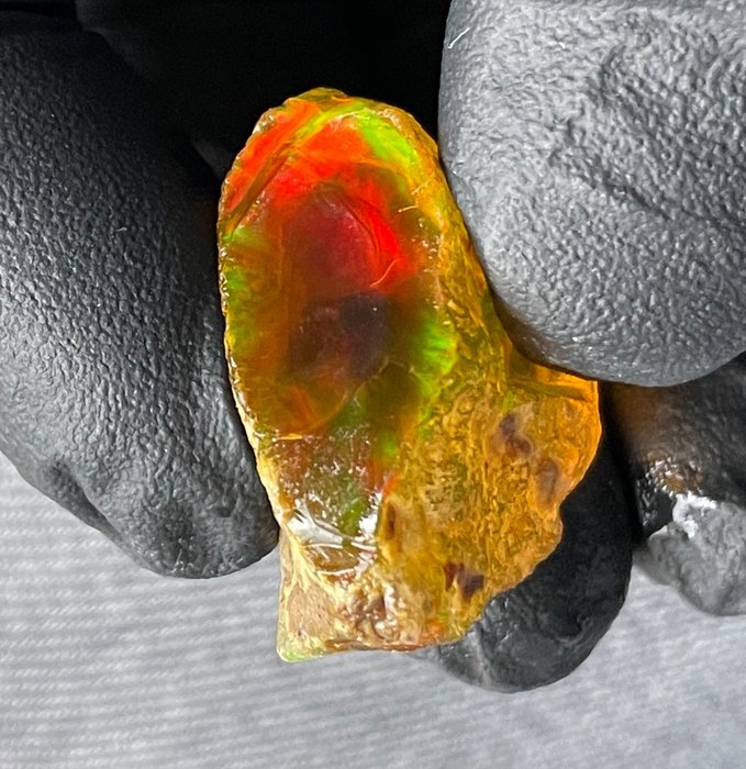 40 karat Kristall Opal grov- 8 g