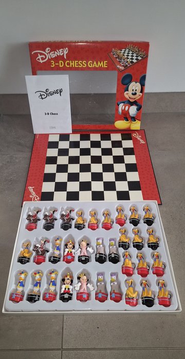 United Labels Iberica - 国际象棋套装 - Disney 3-D Chess Game