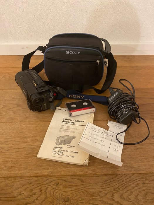 Sony Handycam CCD-TR425E PAL Analog videokamera